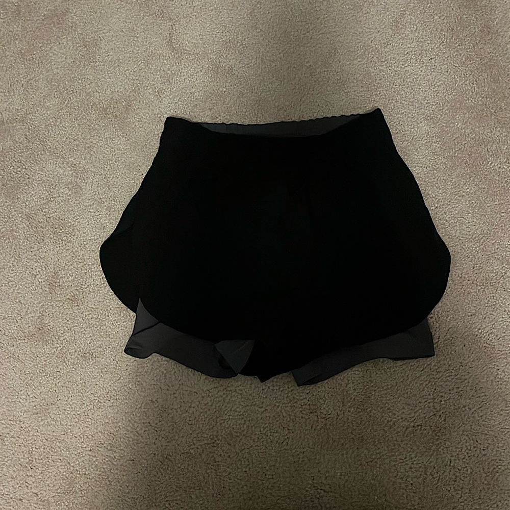 NWOT GymShark lined shorts